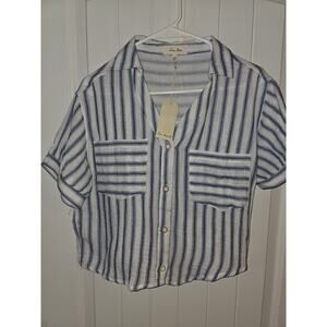 Love Notes Soft 100% Cotton Button Up Top Size Small New with Tags